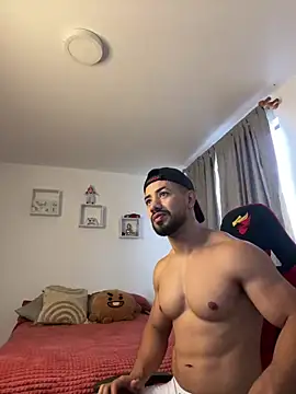 Ezzio Scolaro online show from 13, 11, 2025