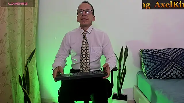  axelking  online show from 27, 7, 2026