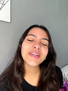 liz maciel online show from 7, 10, 2025