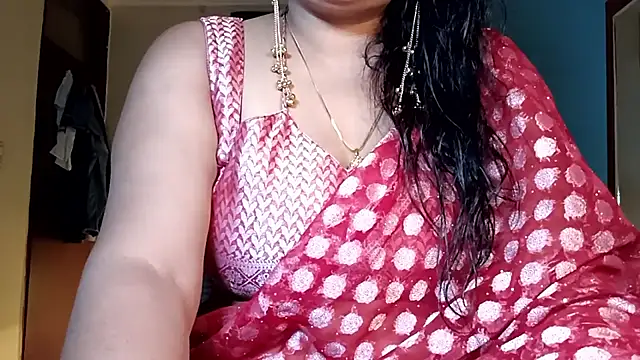 horny milf couple online show from 28, 6, 2026