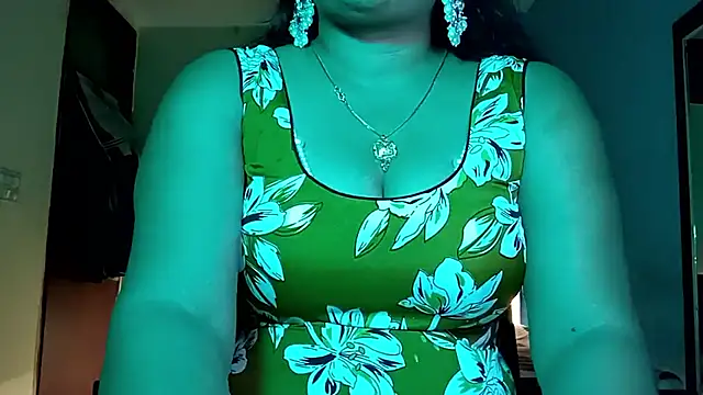 horny milf couple online show from 30, 6, 2026