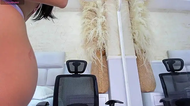 ScarletEvanss  online show from 16, 3, 2026