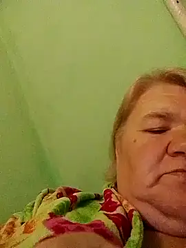 Snapshot of LusiyaGold5 chatting on 24, 11, 2025 LusiyaGold5 online show from 24, 11, 2025