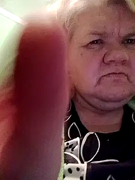 Snapshot of LusiyaGold5 chatting on 27, 3, 2026 LusiyaGold5 online show from 27, 3, 2026