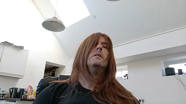 Snapshot of avasmith80 chatting on 4, 10, 2025 avasmith80 online show from 4, 10, 2025