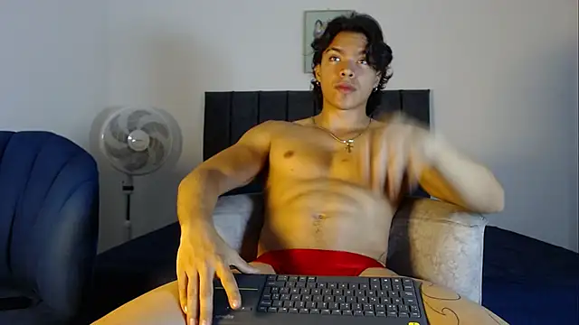 angel kyrozz online show from 1, 2, 2026