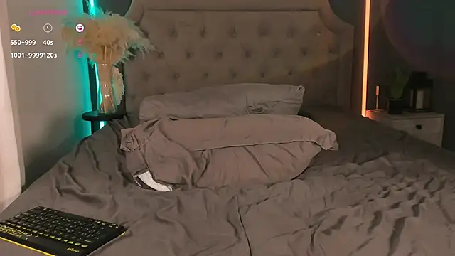 Asti West online show from 4, 10, 2025