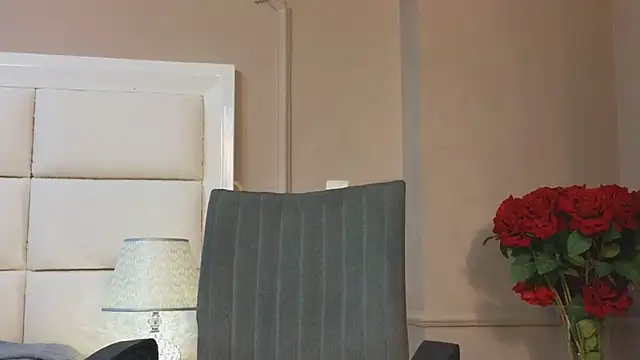 DereckWolf  online show from 9, 10, 2025