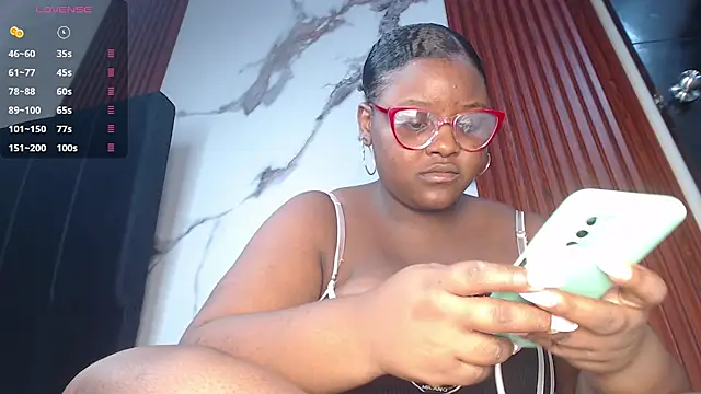 Kim Browns online show from 25, 6, 2026