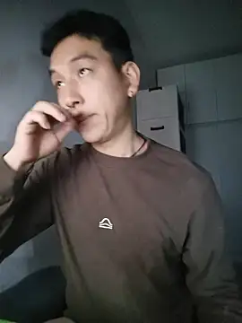 xqcbb 10 online show from 27, 10, 2025