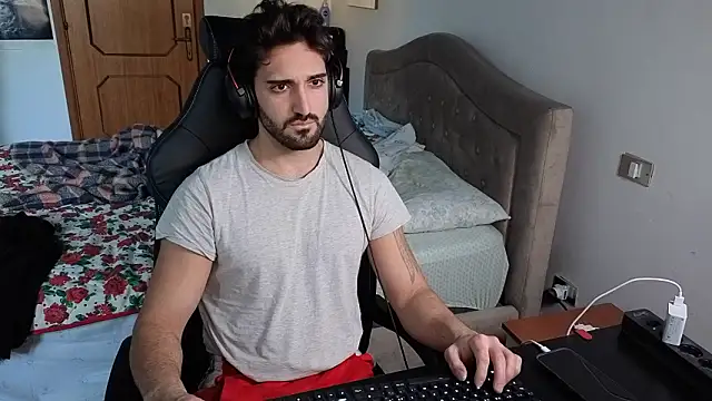 Snapshot of Al3xox02 chatting on 16, 1, 2026 Al3xox02 online show from 16, 1, 2026