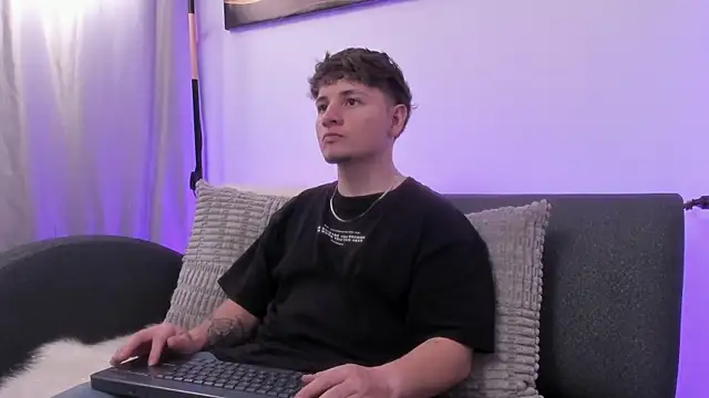 Leoo Miller online show from 21, 12, 2025