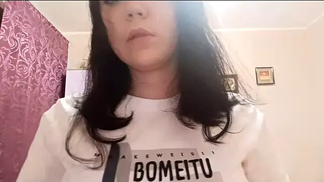 Snapshot of Abi_bee chatting on 14, 10, 2025 Abi bee online show from 14, 10, 2025