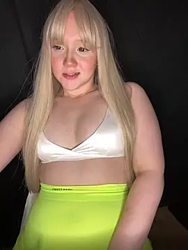 Darling Bri  online show from 24, 10, 2025