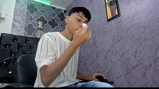 sexyboys cutex18 online show from 12, 3, 2026