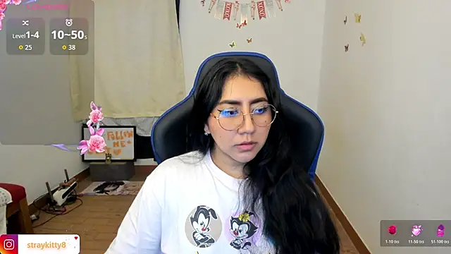 Snapshot of LoveLyy- chatting on 20, 3, 2026 LoveLyy- online show from 20, 3, 2026