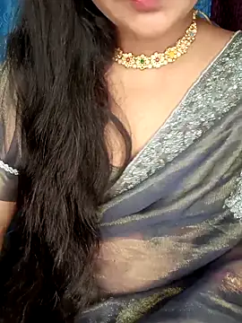 Rashmi 011 online show from 3, 6, 2026