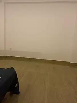 Monica  Bellucci   online show from 28, 11, 2025