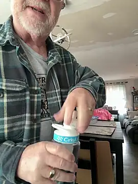 Jcaspen online show from 7, 3, 2026