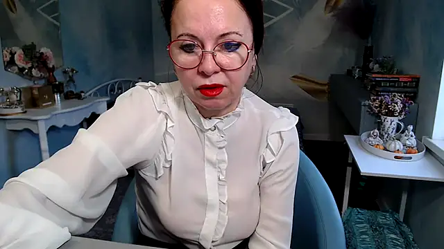 Arisa5000 online show from 29, 9, 2025