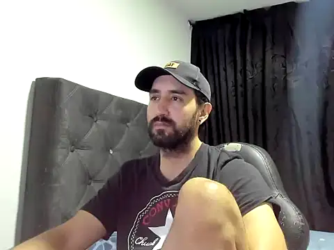 Snapshot of coolfriki chatting on 18, 10, 2025 coolfriki online show from 18, 10, 2025