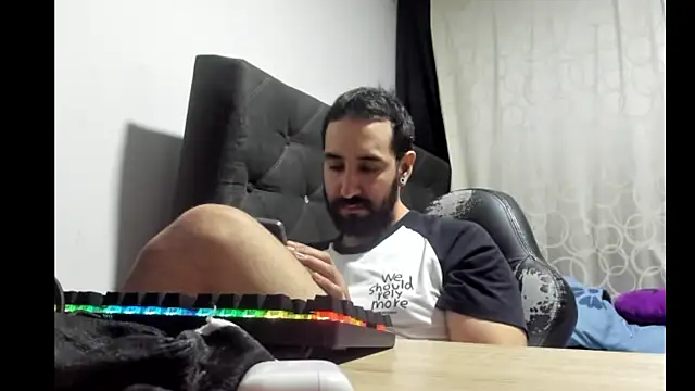 Snapshot of coolfriki chatting on 4, 3, 2026 coolfriki online show from 4, 3, 2026