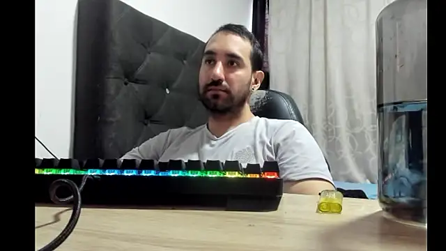 Snapshot of coolfriki chatting on 7, 3, 2026 coolfriki online show from 7, 3, 2026