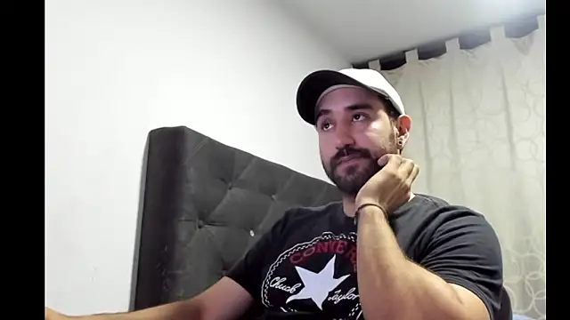 Snapshot of coolfriki chatting on 15, 3, 2026 coolfriki online show from 15, 3, 2026