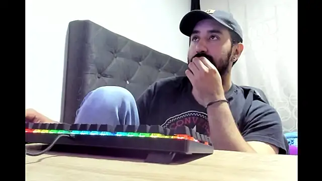 Snapshot of coolfriki chatting on 26, 3, 2026 coolfriki online show from 26, 3, 2026