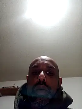 Snapshot of T1T012 chatting on 4, 4, 2026 T1T012 online show from 4, 4, 2026