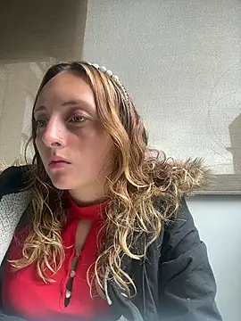 Snapshot of Mia_dca chatting on 6, 11, 2025 Mia dca online show from 6, 11, 2025