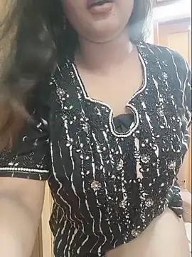 Beauty Queen Soniya online show from 16, 6, 2026