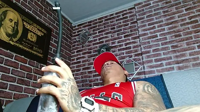 jordan bigcock  online show from 30, 6, 2026
