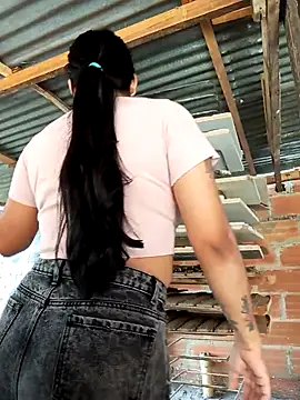 Snapshot of Queen_sofya chatting on 1, 12, 2025 Queen sofya online show from 1, 12, 2025