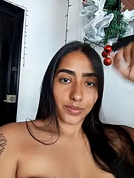 Snapshot of Queen_sofya chatting on 16, 12, 2025 Queen sofya online show from 16, 12, 2025