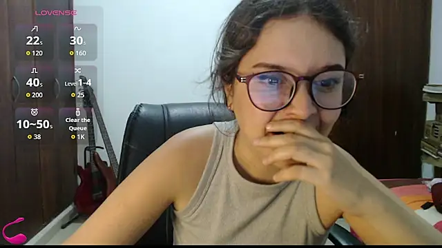 CarlaLorez online show from 31, 5, 2026