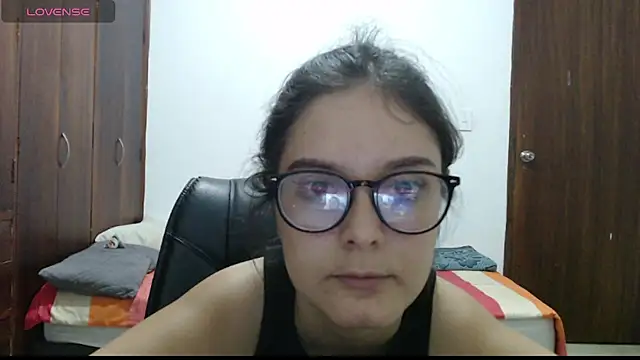 CarlaLorez online show from 16, 7, 2026