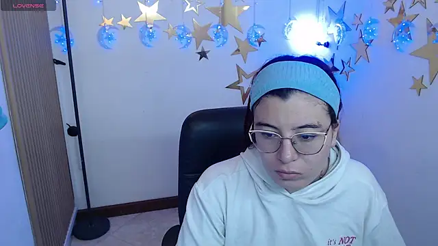 Snapshot of allison_mc chatting on 26, 7, 2026 allison mc online show from 26, 7, 2026