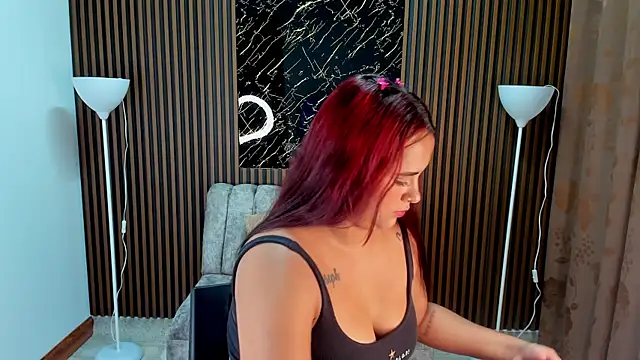 Lyla 19 online show from 22, 10, 2025