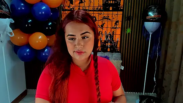 Lyla 19 online show from 23, 10, 2025