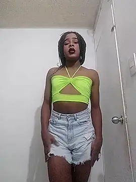 Snapshot of Nelsareth chatting on 16, 11, 2025 Nelsareth online show from 16, 11, 2025