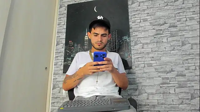 Snapshot of Master_King_Crazzy777 chatting on 9, 10, 2025 Master King Crazzy777 online show from 9, 10, 2025