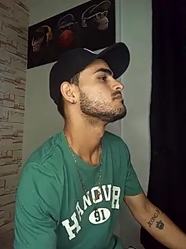 Snapshot of Master_King_Crazzy777 chatting on 11, 10, 2025 Master King Crazzy777 online show from 11, 10, 2025