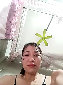 ladzy sexy online show from 7, 1, 2026