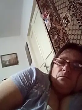 MilaCold5443 online show from 28, 11, 2025