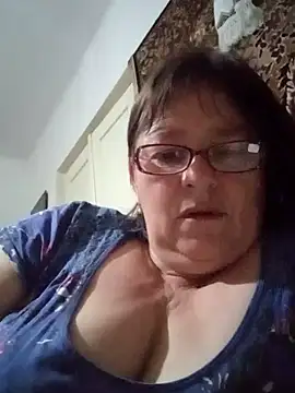 MilaCold5443 online show from 28, 4, 2026
