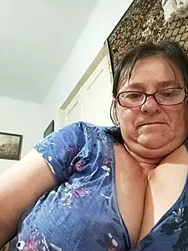 MilaCold5443 online show from 5, 7, 2026