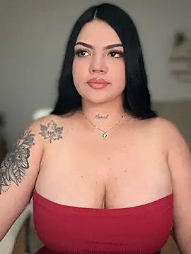 dulcemarianh  online show from 26, 6, 2026