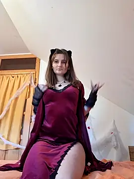 Nika aa online show from 6, 11, 2025