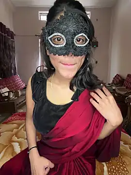 Snapshot of Lovebirdss chatting on 5, 2, 2026 Lovebirdss online show from 5, 2, 2026